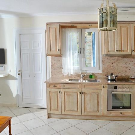 Andros Homes Sea Side Apartment & Studio Gavrio Buitenkant foto
