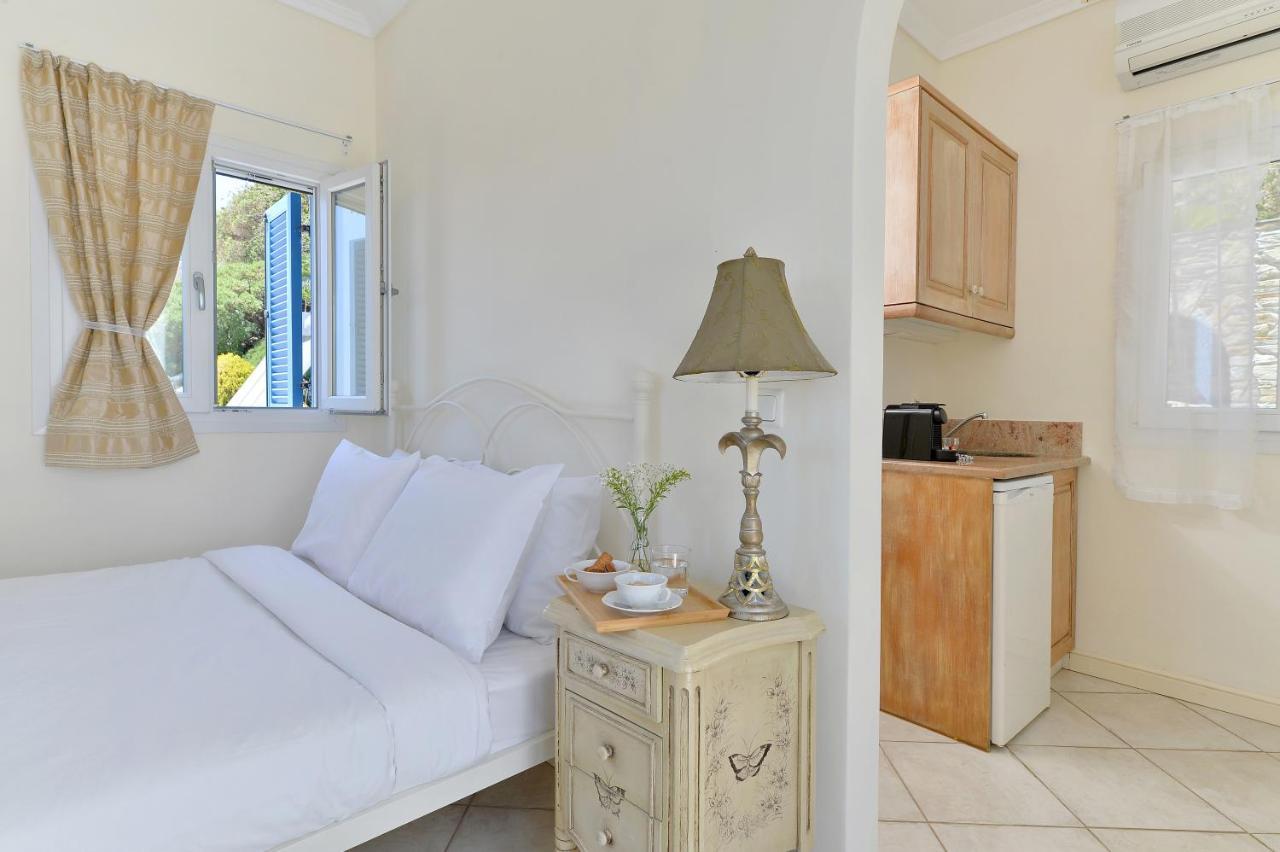 Andros Homes Sea Side Apartment & Studio Gavrio Buitenkant foto